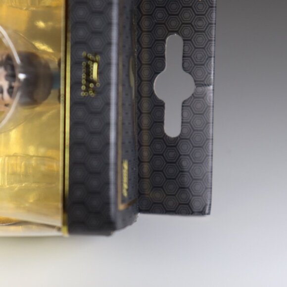 Funko Gold PremiumTLC Left Eye Vinyl Figure 90s Music Figurine - Picture 8 of 8